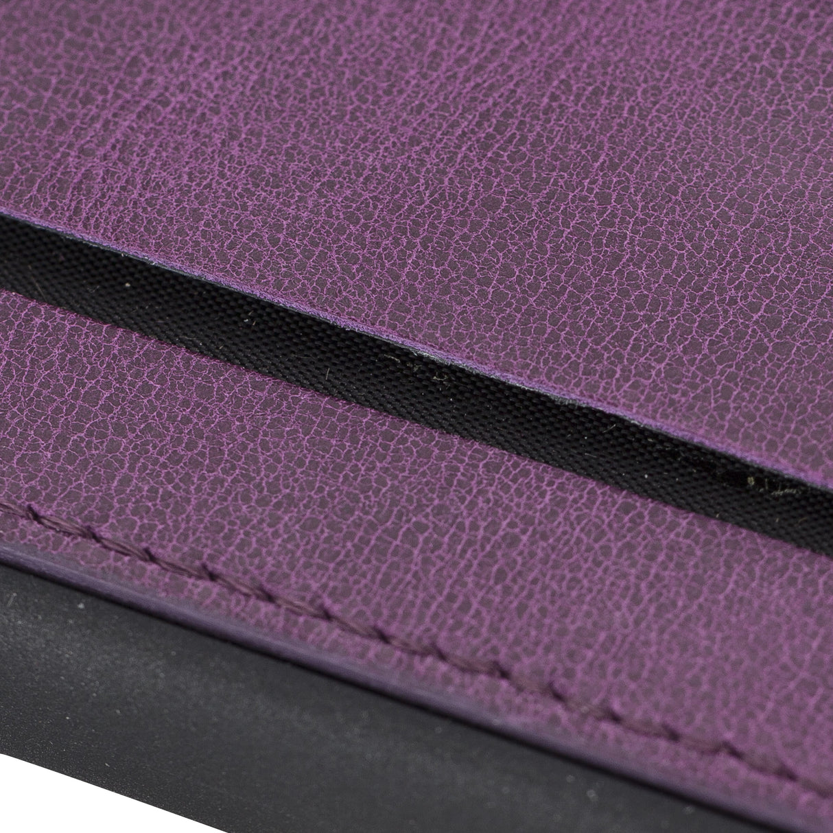 iPhone 14 Snap-on Leather Grip Case