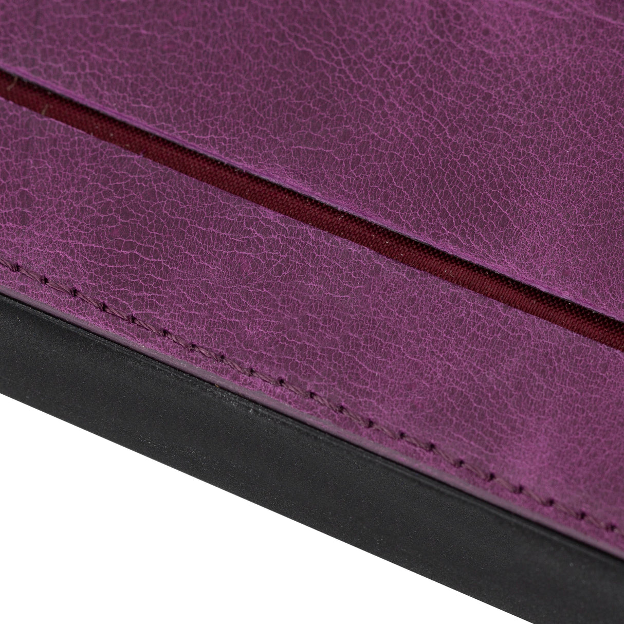 iPhone 15 Pro Snap-on Leather Grip Case