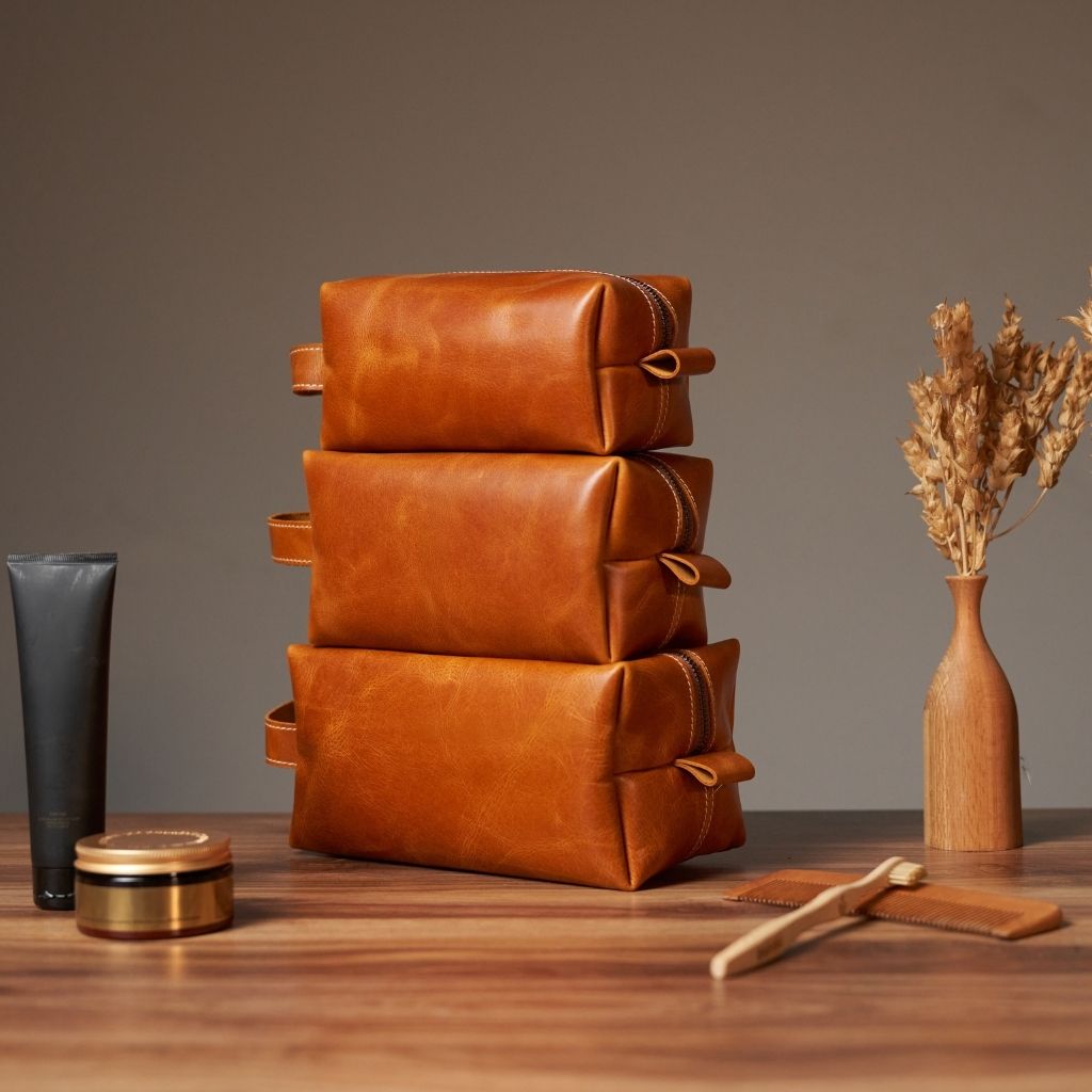 Leather Dopp Kit by Hardiston - premium Dopp Kits