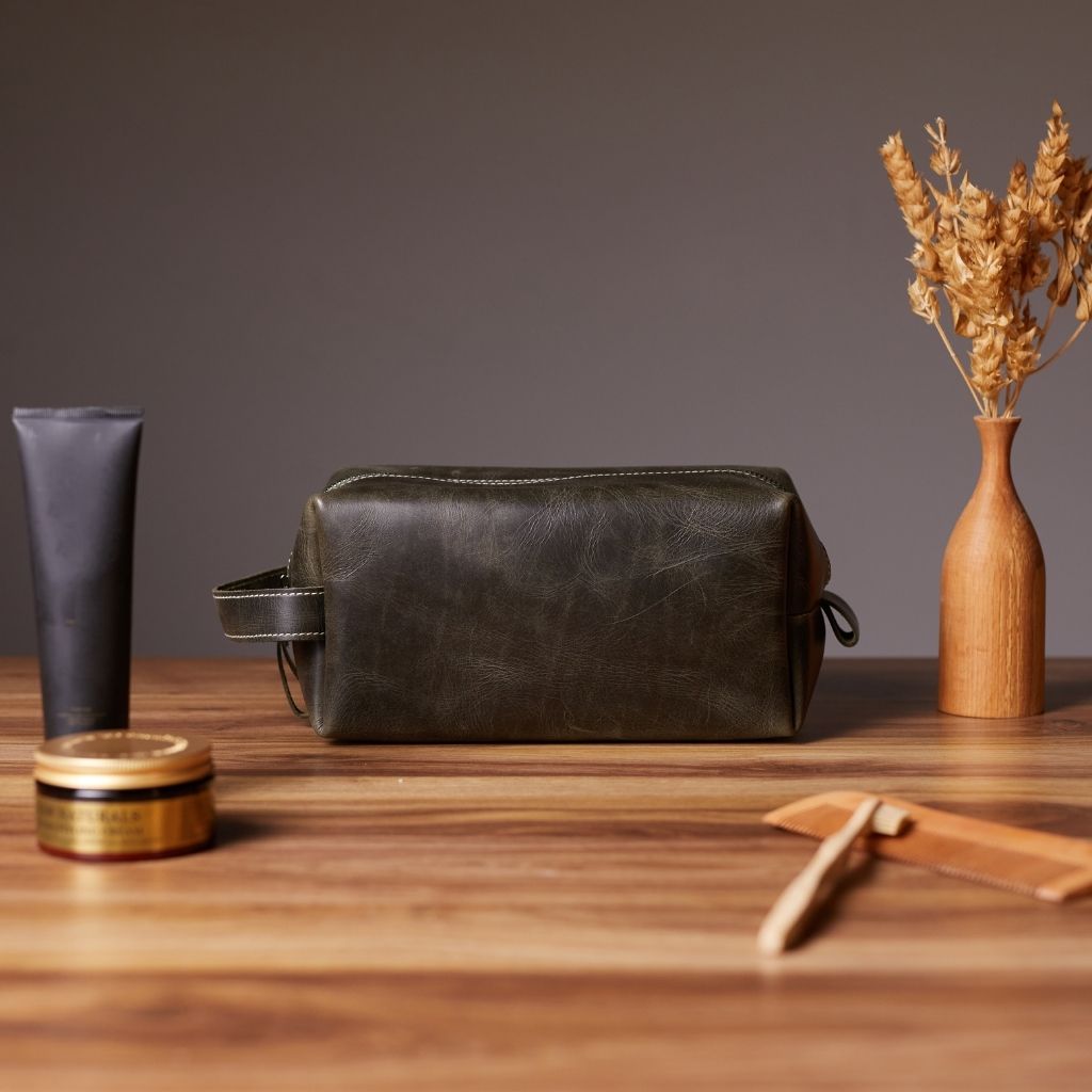 Leather Dopp Kit by Hardiston - premium Dopp Kits