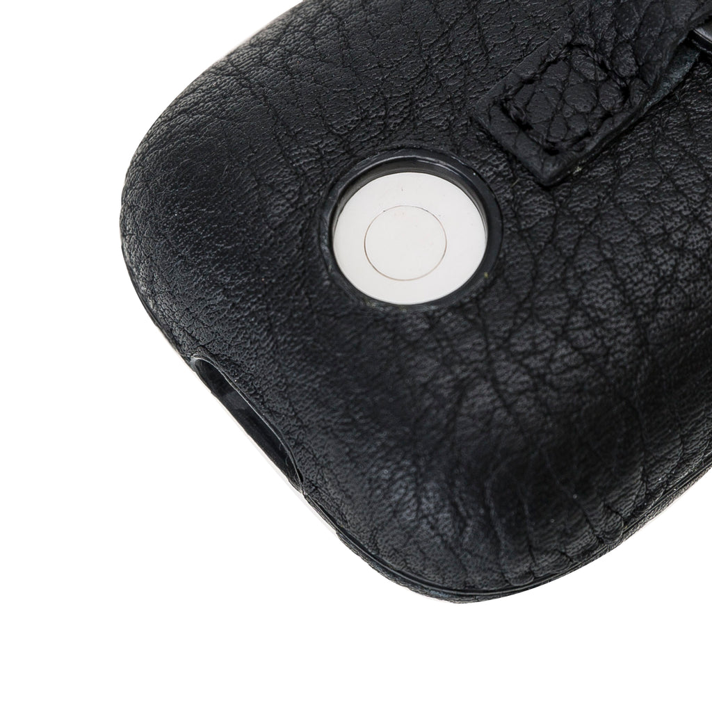 Luxury Black Apple Airpods Hard Case with Back Hook - Hardiston - 4