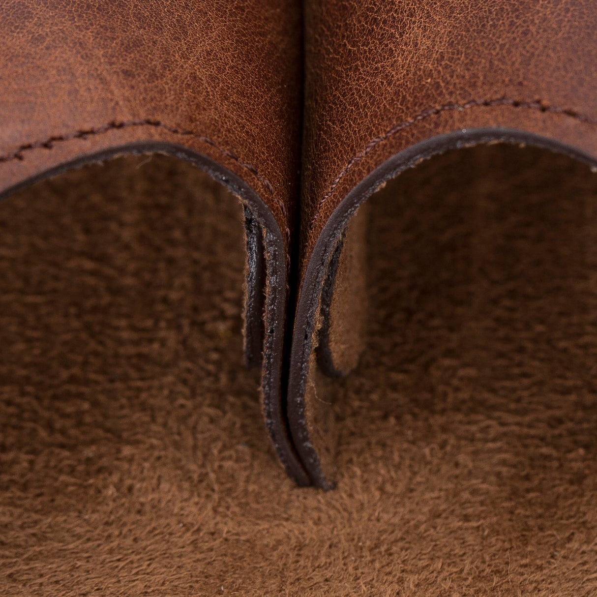 Airpods Max Black Leather Case by Hardiston - premium AirPods Cases