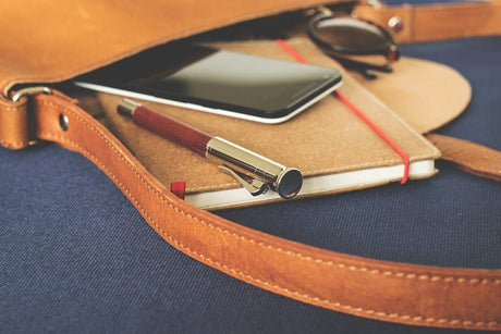 Lady's Guide to Exclusive Leather Accessories - Hardiston