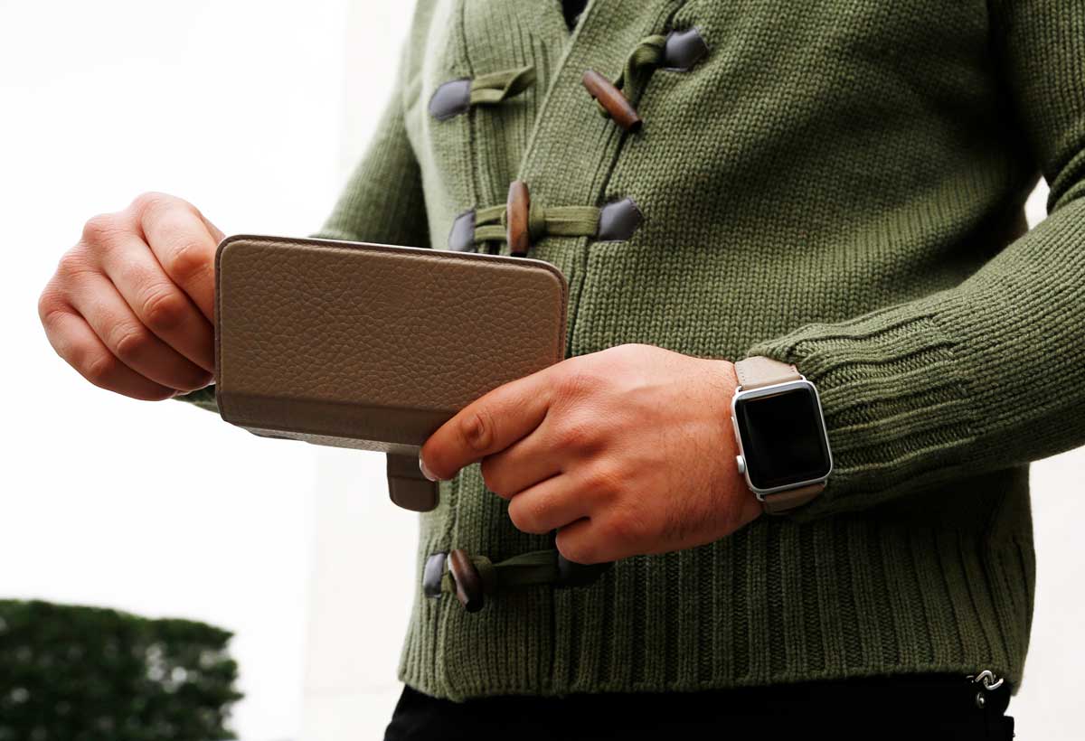 Leather Accessories Every Man Should Have - Hardiston