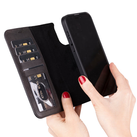 iPhone 17 Magnet Wallet