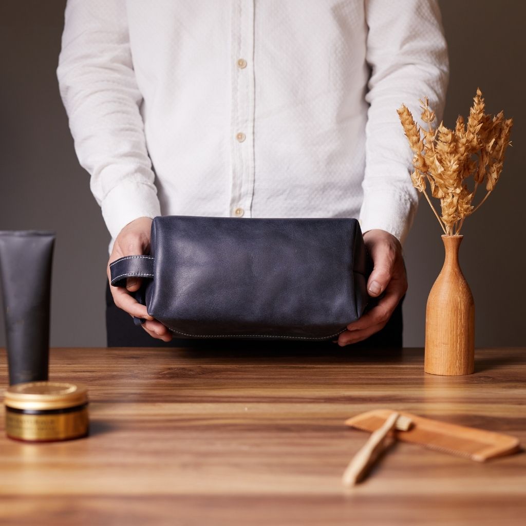 Leather Dopp Kit by Hardiston - premium Dopp Kits