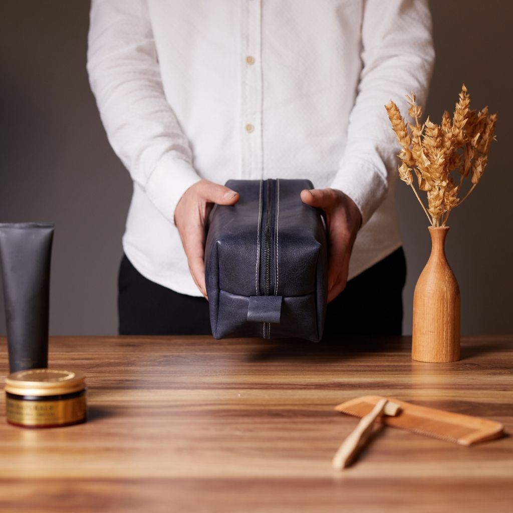 Leather Dopp Kit by Hardiston - premium Dopp Kits