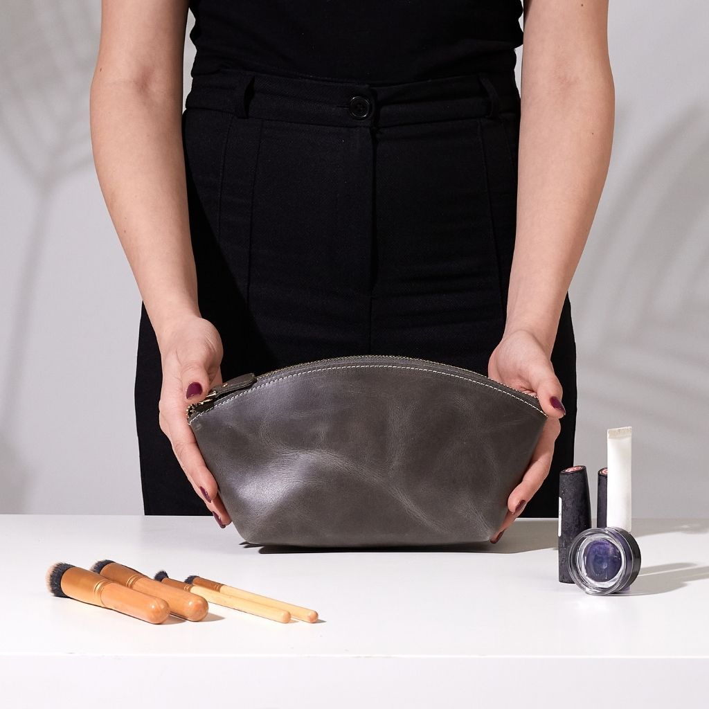 Leather MakeUp Bag by Hardiston - premium Make Up Bags