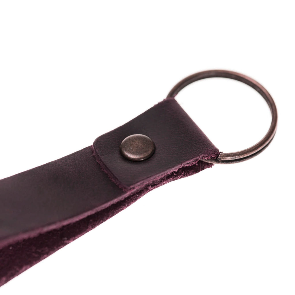Slim Leather Keychain Holder